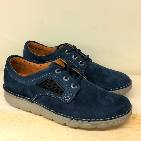Clarks Shoes- unnature Plain - Picture 1 of 7